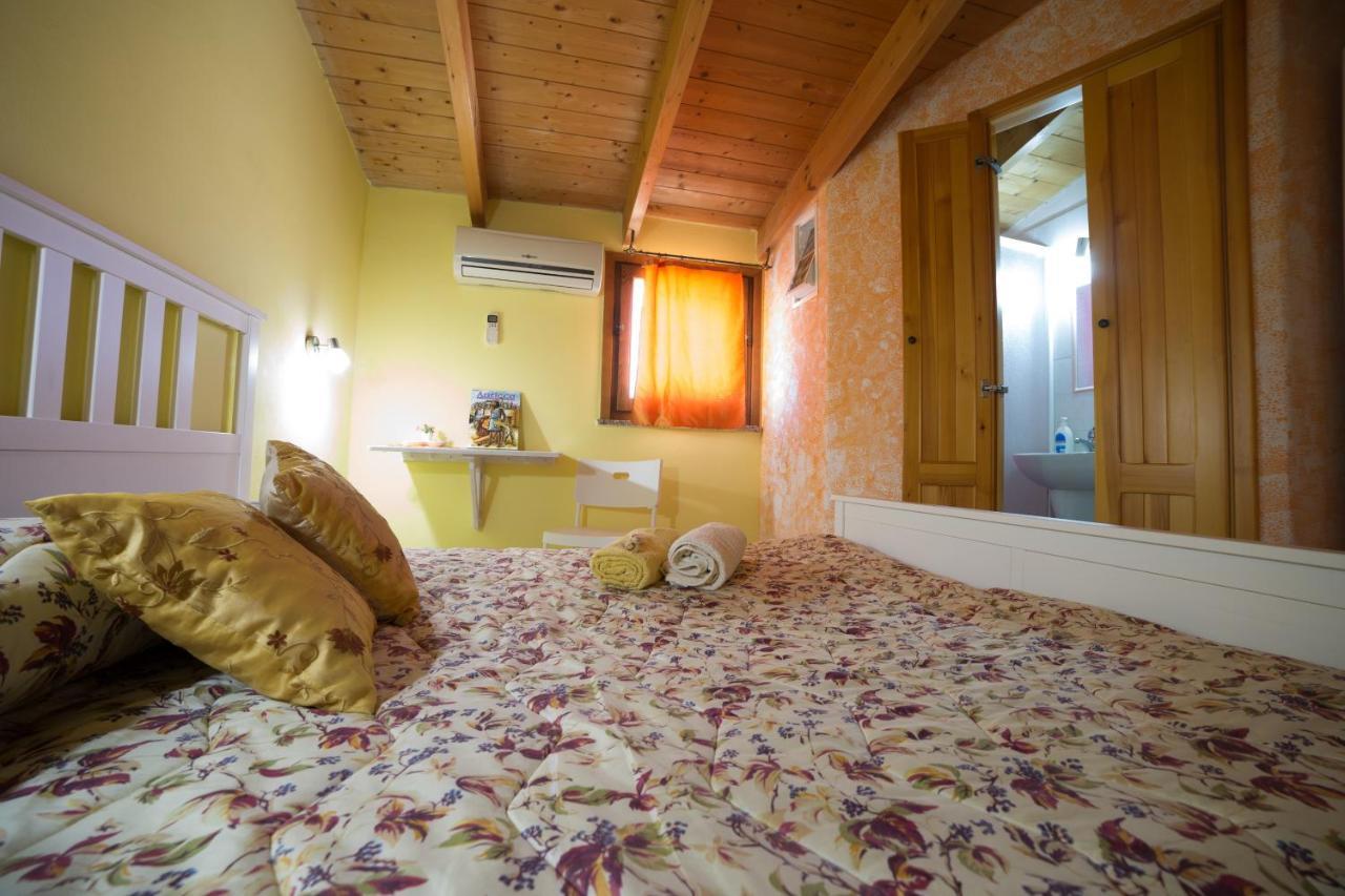 B&B Il Nido Sant'Antioco Bagian luar foto