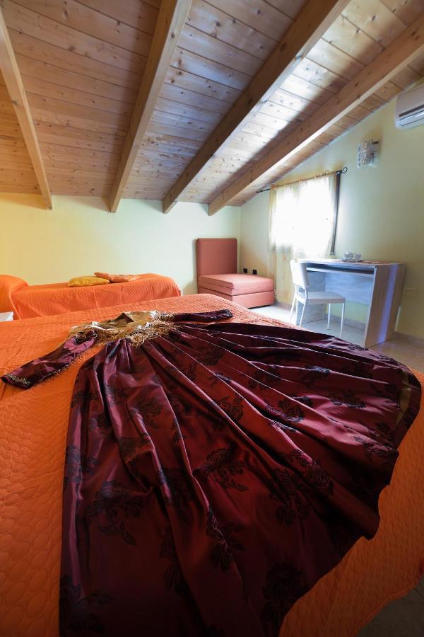 B&B Il Nido Sant'Antioco Bagian luar foto